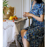 Dodobye Ultramarine Floral Pattern Vintage Dress That Secretly Blooms Quietly