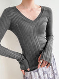 Dodobye-V Neck Slim Cutout Long Sleeve Knit