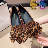 Dodobye Lady Plus Size Chinese  Bow-Knot Flats Leopard Printed Flock Tender Pointy Toe Women Leisure Shoes To Match Bags Italy Brown