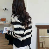 Black Friday Dodobye Autumn Winter Striped Button Sweater Women Korean Elegant O Neck Long Sleeve Cardigan Top Fashion Preppy Warm All Match Knitwear