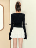 Dodobye 2025 Autumn New Korean Fashion Slim Black Tops Casual White Y2k Mini Skirt Preppy Style Party Sweet 2 Piece Set Skirt Woman Chic