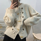 christmas outfit Dodobye 2025 new autumn and winter retro design niche sweater women's slim loose, warm and soft waxy knitted cardigan to wear outside