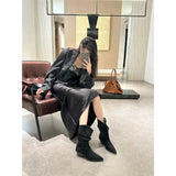 Dodobye 2025  New Western Boots Flock Falt Mid Heels Black Brown Winter Short Boots Woman Chelsea Boots