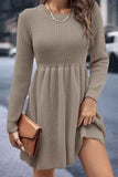 Dodobye Solid Color Shirring Long Sleeve Knitted Dress