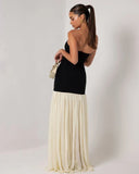 Dodobye Sexy off-the-Shoulder Slim Fit Black and White Patchwork Pleated Skirt