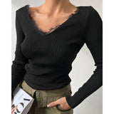 Dodobye Korean Fashion Casual Basic Black White Tees Autumn Rib Knitted Long Sleeve T-shirt Fairycore Lace Trim V Neck Crop Tops Clothes