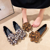 Dodobye Lady Plus Size Chinese  Bow-Knot Flats Leopard Printed Flock Tender Pointy Toe Women Leisure Shoes To Match Bags Italy Brown