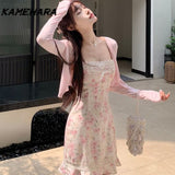 Dodobye Japanese Y2k Sweet Spicy Small Satin Textured Floral Lace Camisole Dress Casual Slim Fit Cardigan Two-piece Sets Платье