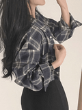 Dodobye Cropped Long Sleeve Checkered Blouse