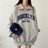 christmas outfit Dodobye Polo Color Letter Print Oversized Sweatshirt