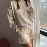 christmas outfit Dodobye Korean style short niche with design letter print, loose and lazy, hoodless, round neck, inner sweatshirt for women in autumn